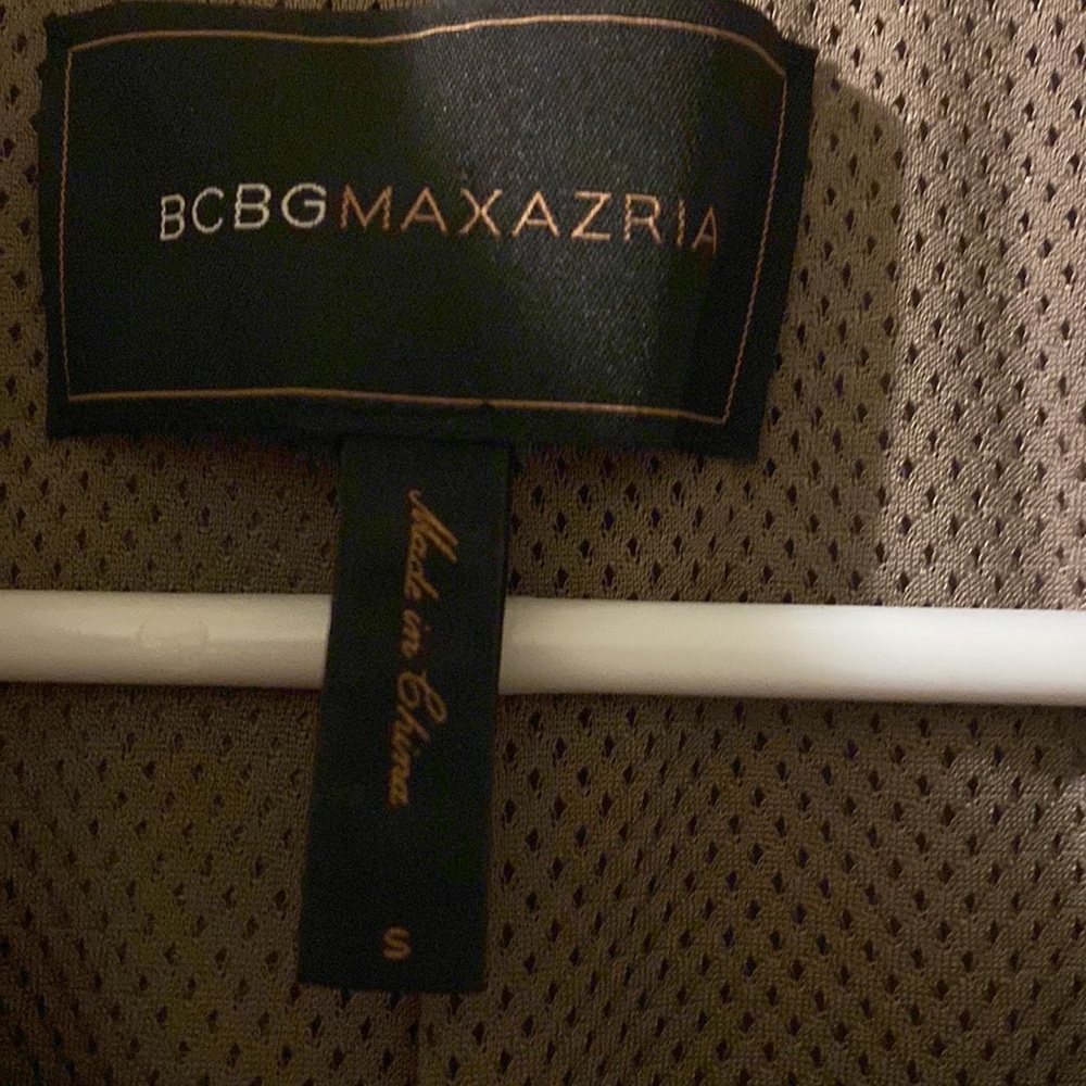 BCBG MAXAZRIA coat size small - Picture 3 of 10